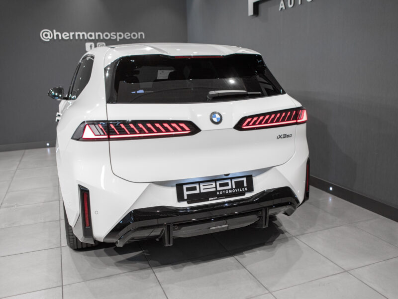 BMW IX3 50 xDrive M-Sport Pro