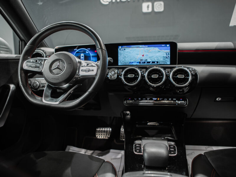 Mercedes-Benz A 180d 7G AMG