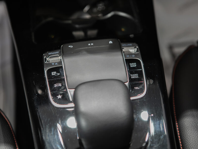 Mercedes-Benz A 180d 7G AMG