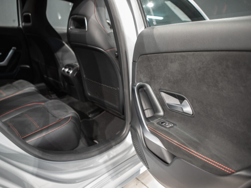 Mercedes-Benz A 180d 7G AMG