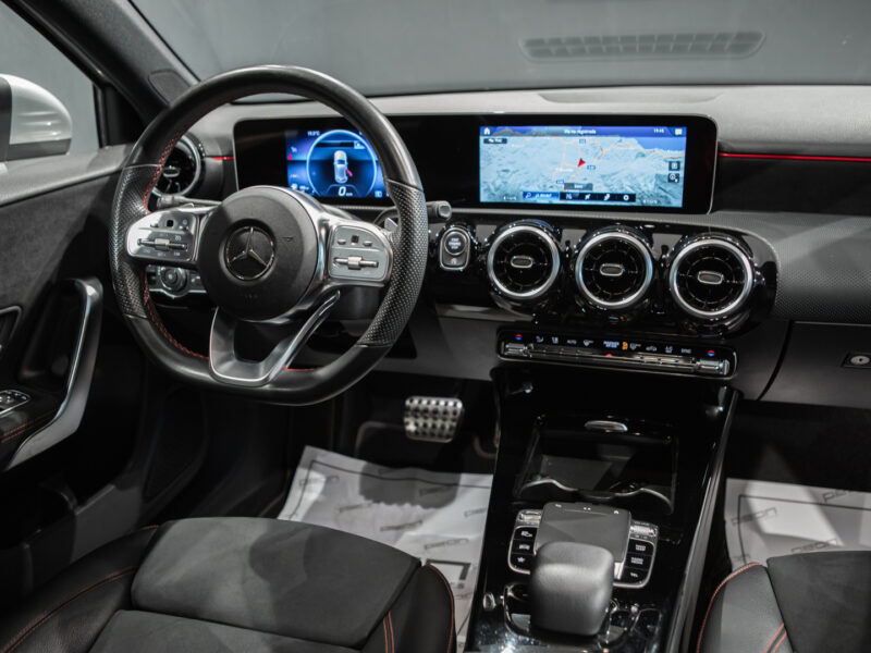 Mercedes-Benz A 180d 7G AMG