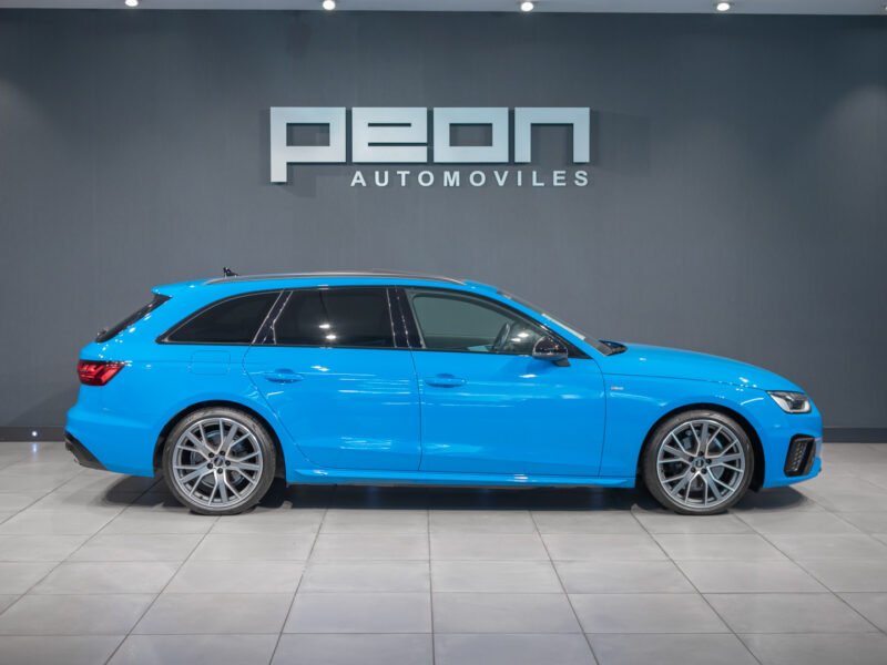 Audi A4 Avant 35 TDI Black Line S-T