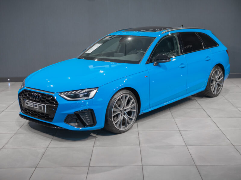 Audi A4 Avant 35 TDI Black Line S-T