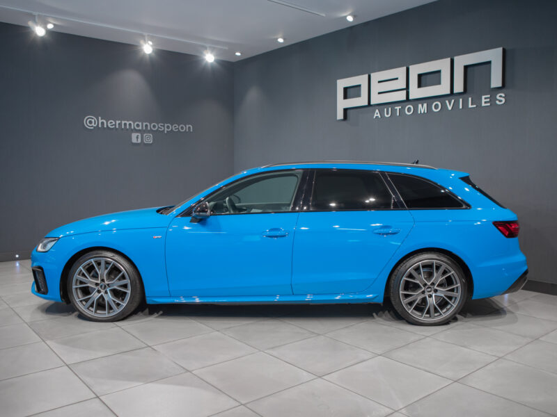 Audi A4 Avant 35 TDI Black Line S-T