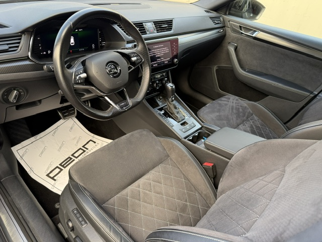 Skoda Superb 2.0 TDI SporLine 200cv