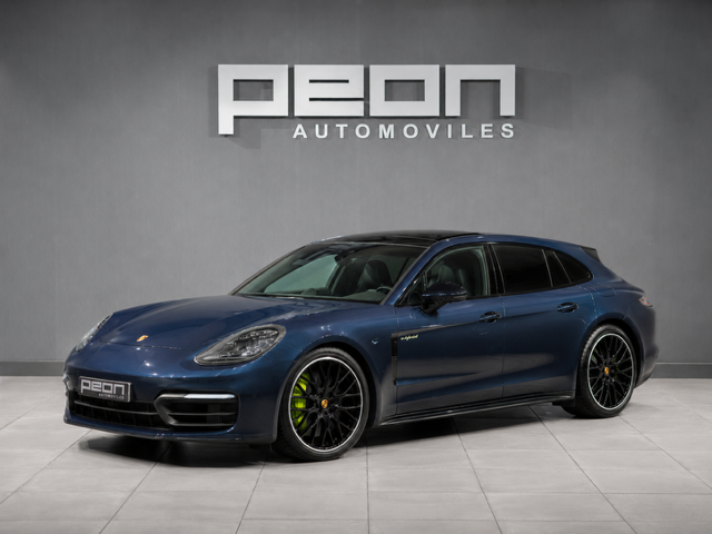 Porsche Panamera Sport Turismo e-hybrid