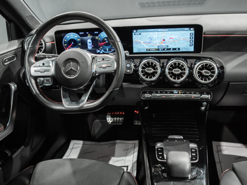 Mercedes-Benz A 200 AMG