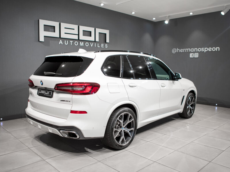 BMW X5 xDrive 30dA M-Sport