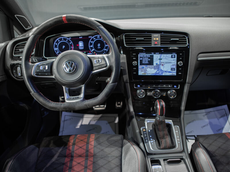 VW Golf 7.5 GTI TCR 5p DSG7