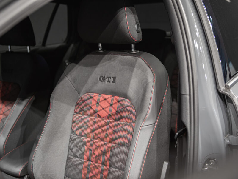 VW Golf 7.5 GTI TCR 5p DSG7