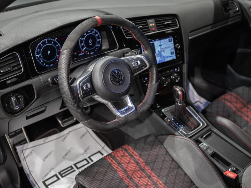VW Golf 7.5 GTI TCR 5p DSG7
