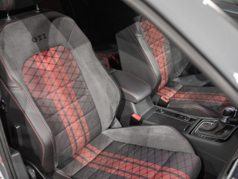 VW Golf 7.5 GTI TCR 5p DSG7