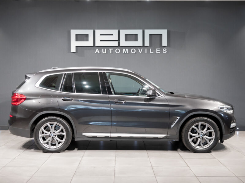 BMW X3 xDrive 30dA X-Line