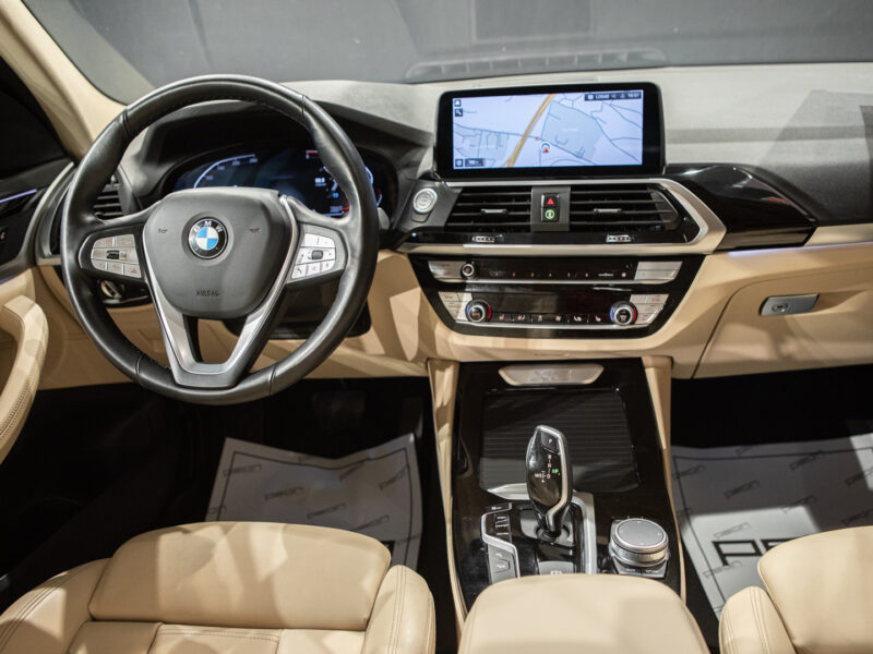 BMW X3 xDrive 30dA X-Line