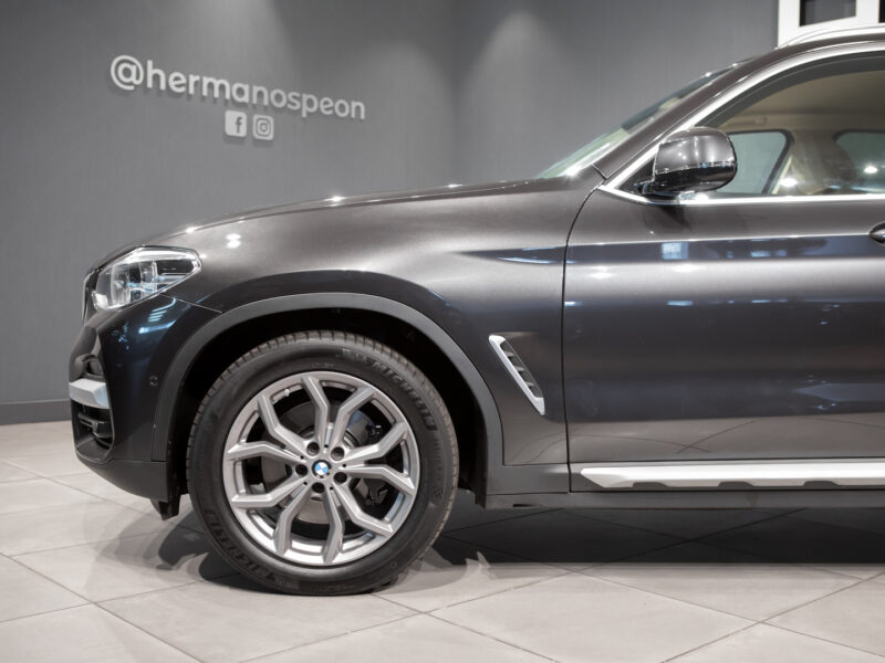 BMW X3 xDrive 30dA X-Line