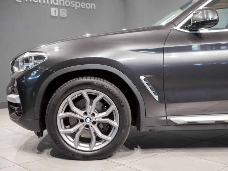 BMW X3 xDrive 30dA X-Line