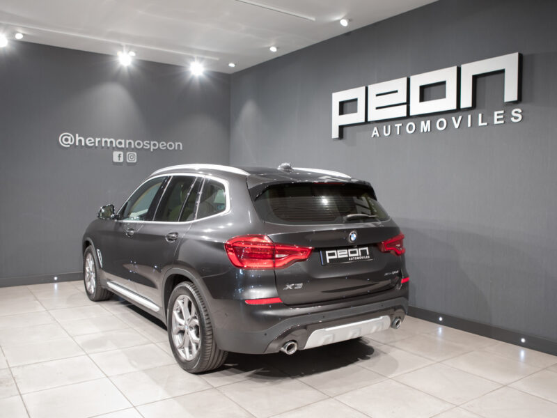 BMW X3 xDrive 30dA X-Line