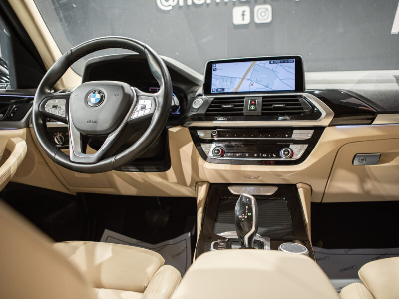 BMW X3 xDrive 30dA X-Line
