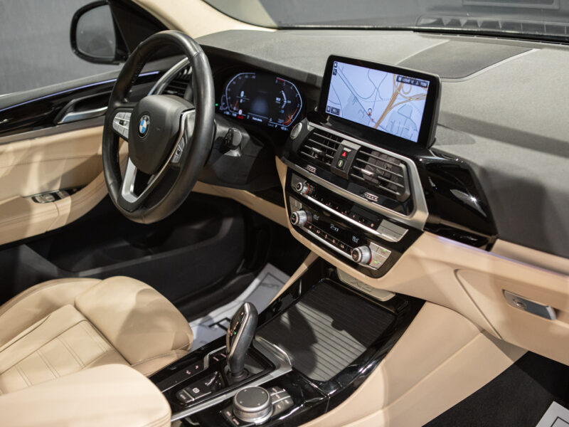 BMW X3 xDrive 30dA X-Line