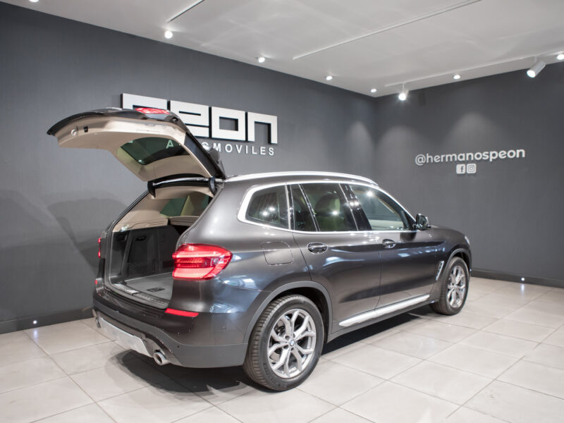 BMW X3 xDrive 30dA X-Line