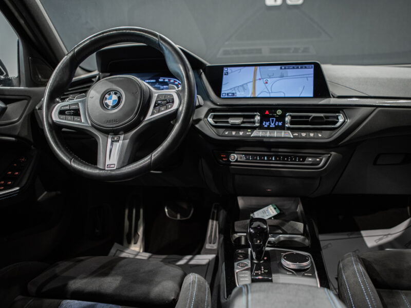 BMW M135i xDrive M-Sport
