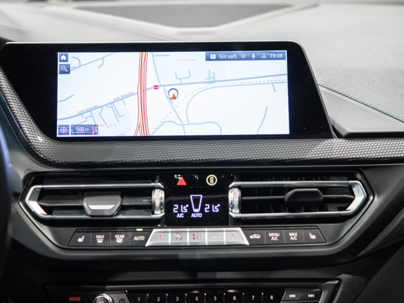 BMW M135i xDrive M-Sport
