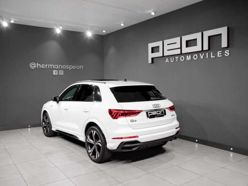 Audi Q3 35 TDI Black Line