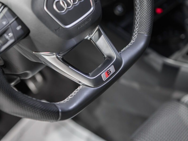 Audi Q3 35 TDI Black Line