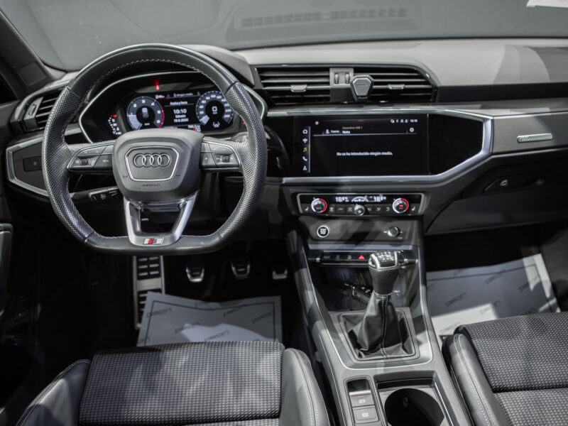 Audi Q3 35 TDI Black Line