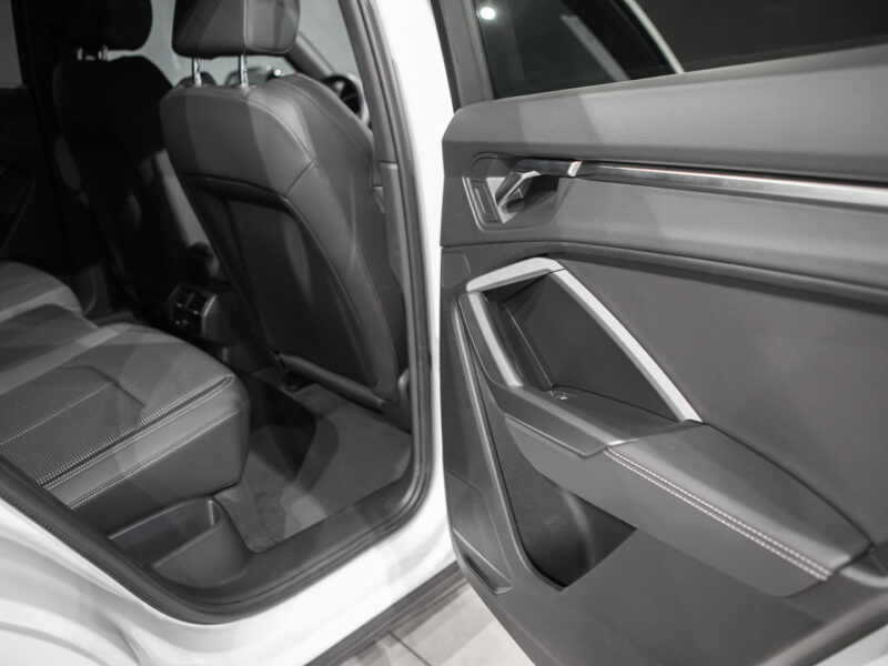 Audi Q3 35 TDI Black Line