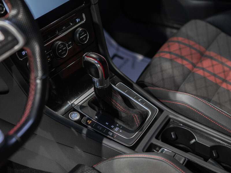 Volkswagen Golf GTI TCR 5p