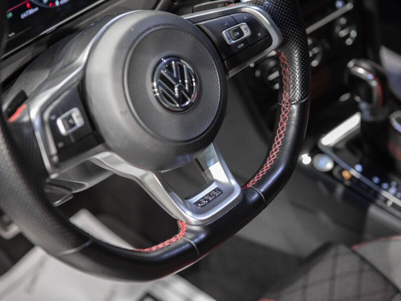 Volkswagen Golf GTI TCR 5p