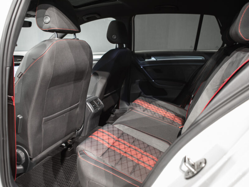 Volkswagen Golf GTI TCR 5p