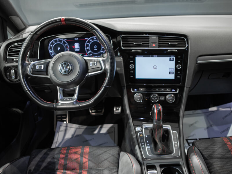 Volkswagen Golf GTI TCR 5p