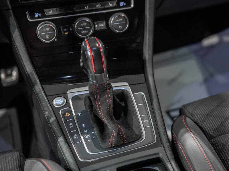 Volkswagen Golf GTI TCR 5p