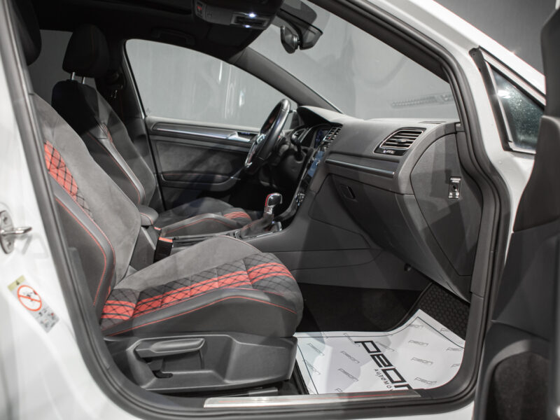 Volkswagen Golf GTI TCR 5p