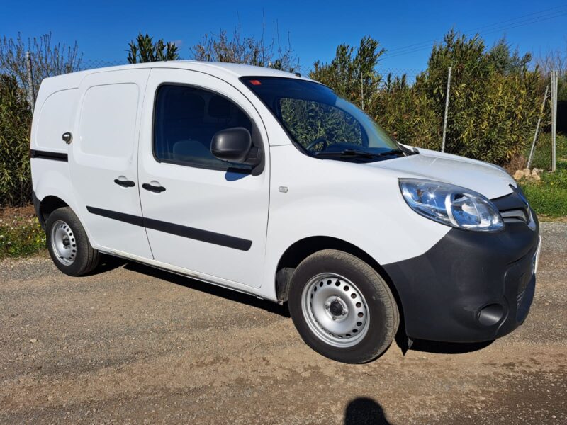 RENAULT Kangoo Furgón Compact dCi 66 kW 90 CV