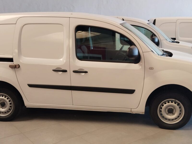 RENAULT Kangoo Furgón Profesional dCi 66 kW 90 CV