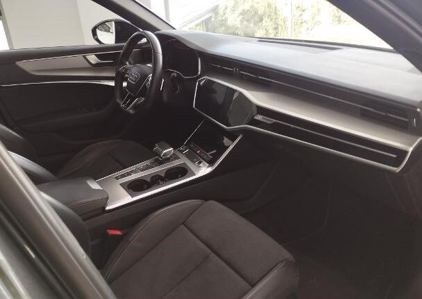 Audi A6 avant 7di 204 cv sport black edition