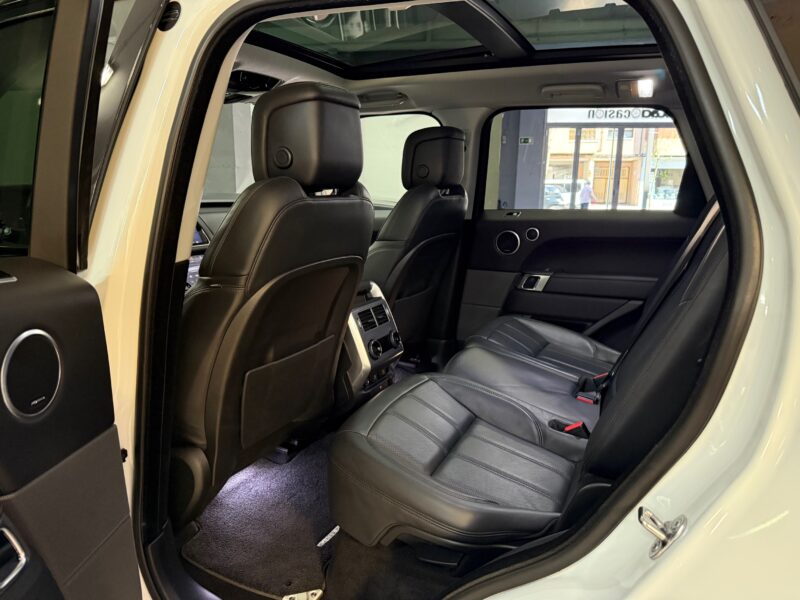 Range Rover Sport 3.0D i6 MHEV HSE 300Cv