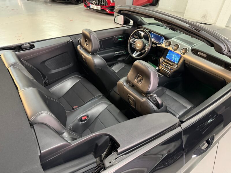 Ford Mustang 5.0 TiVCT V8 Mustang GT Convertible 4