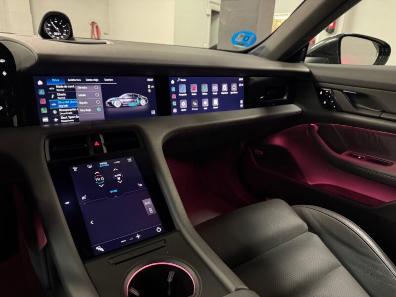 Porsche Taycan 4S