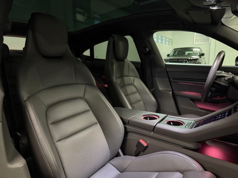 Porsche Taycan 4S