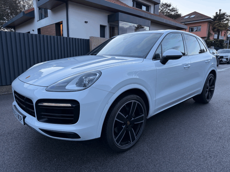 Porsche Cayenne Platinum Edition