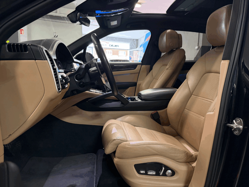 Porsche Cayenne 340Cv