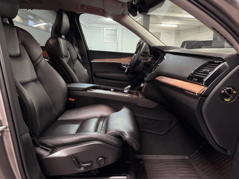 Volvo XC90 2.0 B5 D AWD Inscription Auto