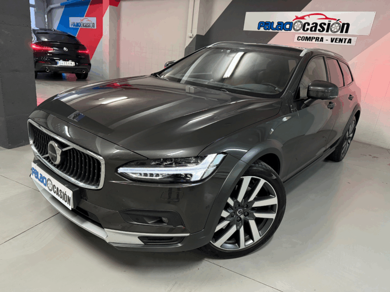 Volvo V90 Cross Country 2.0 B5 D Pro AWD Auto