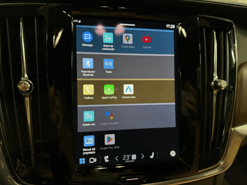 Volvo V90 Cross Country 2.0 B5 D Pro AWD Auto