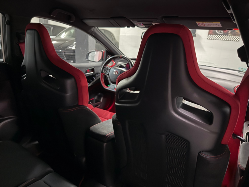 Honda Civic 2.0 VTEC Turbo TypeR – GT