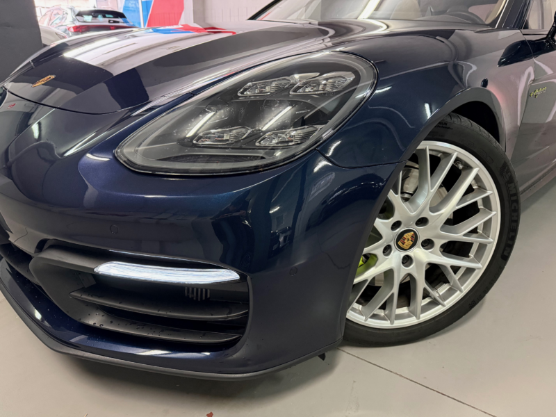 Porsche Panamera 4 EHybrid Platinum Edition Sport 